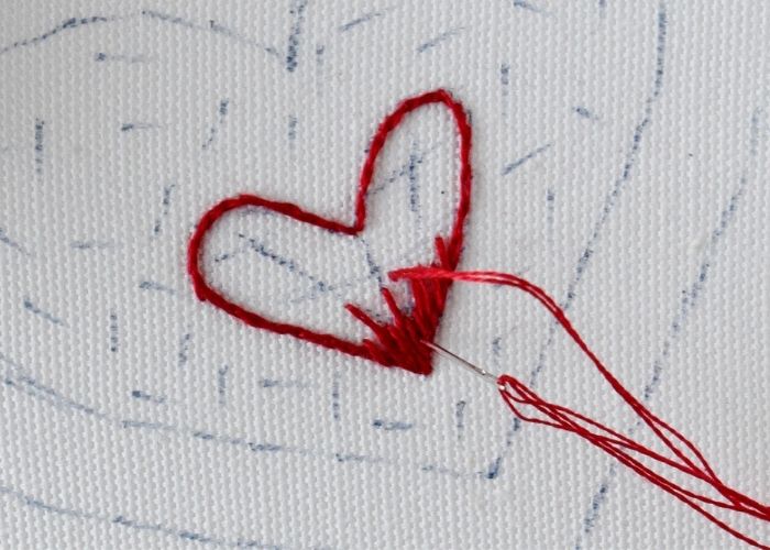 How to embroider heart with long and short stitch